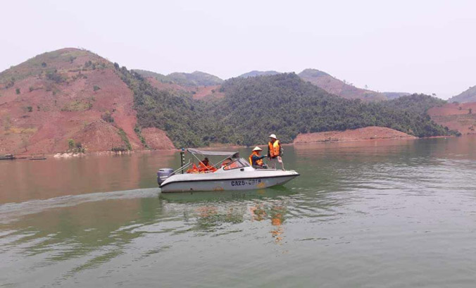Hai phụ nữ mất tích trên hồ thủy điện Sơn La